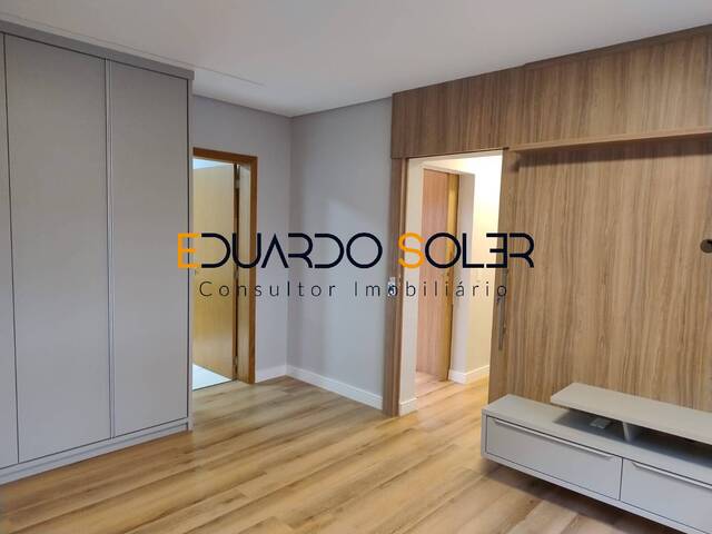 Casa para Venda em São José dos Campos - 5