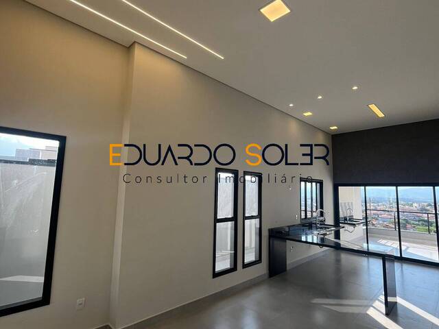 #31 - Casa para Venda em Caçapava - SP - 3