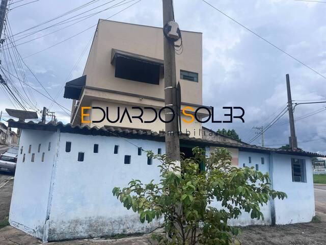 #57 - Casa para Venda em Caçapava - SP - 2