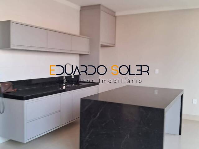 Casa para Venda em Caçapava - 4