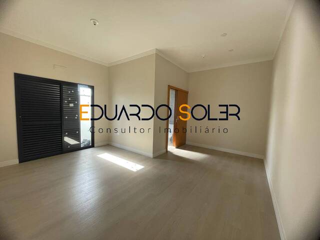 Casa para Venda em Tremembé - 5