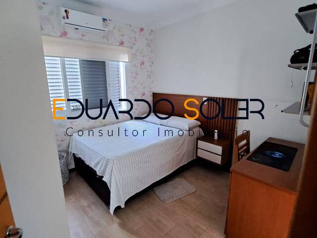 Casa para Venda em São José dos Campos - 4