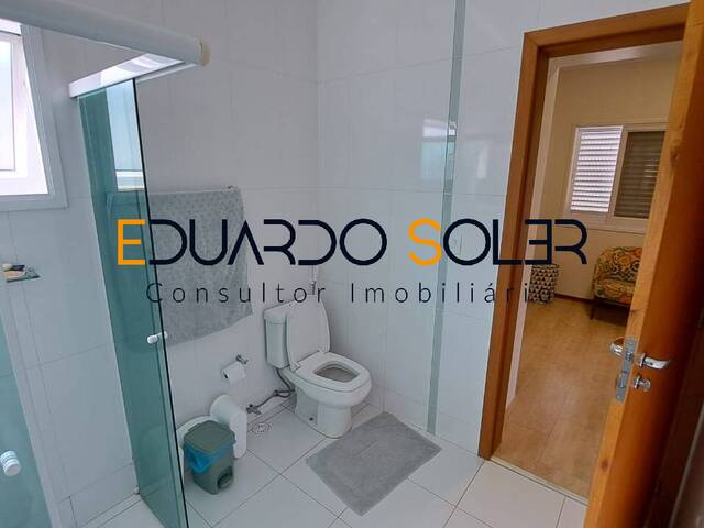 Casa para Venda em São José dos Campos - 5