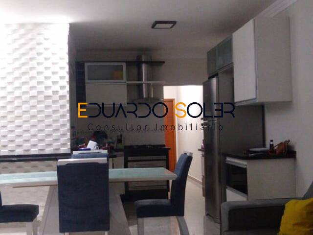 Casa para Venda em Taubaté - 3