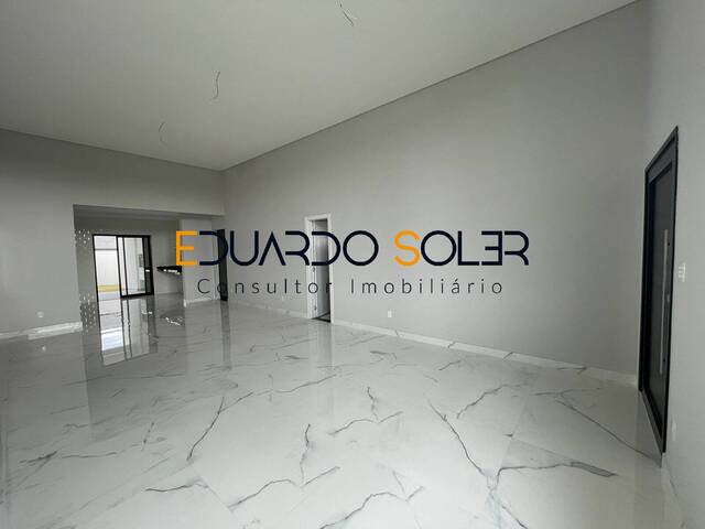 Casa para Venda em Taubaté - 2