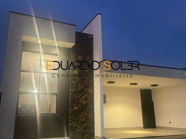 Casa para Venda em Taubaté - 2