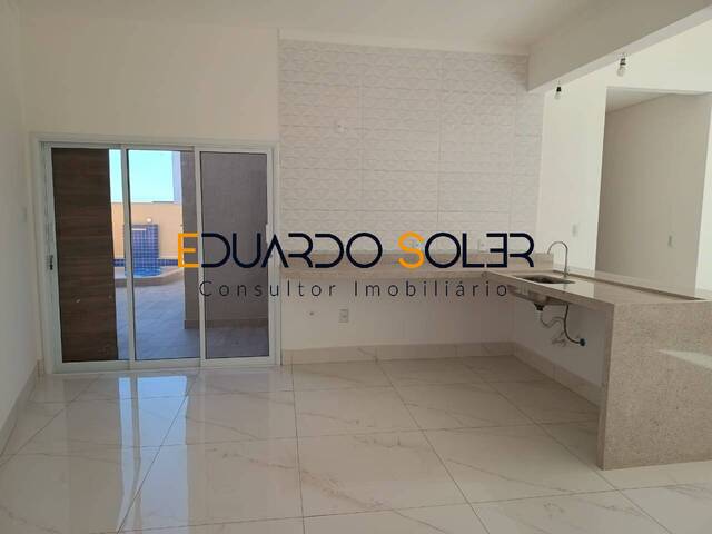 Casa para Venda em Caçapava - 4