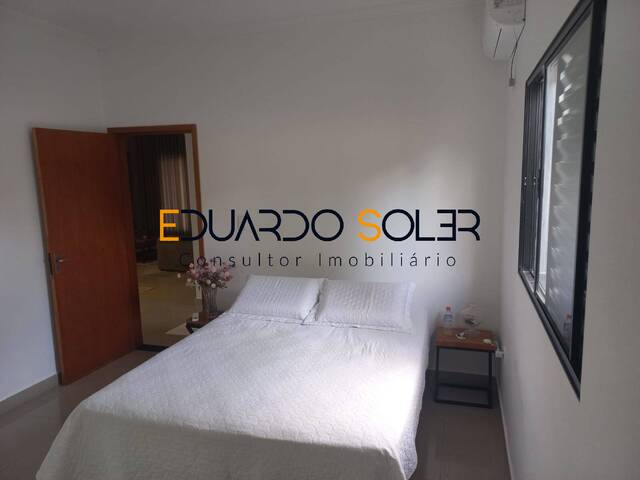 Casa para Venda em Taubaté - 4