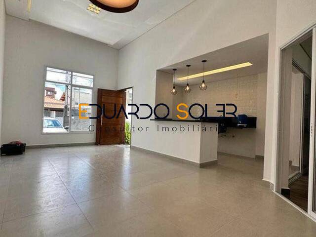 #119 - Casa para Venda em Taubaté - SP