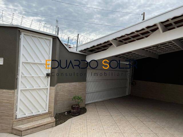 Casa para Venda em Taubaté - 3