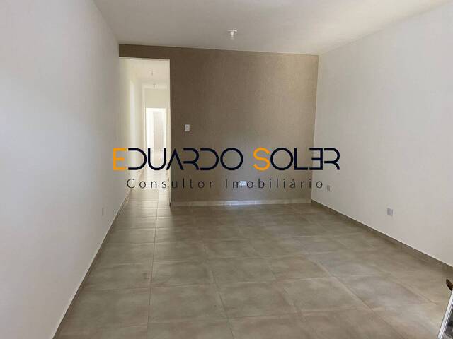 #130 - Casa para Venda em Taubaté - SP