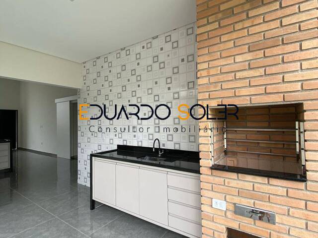 Casa para Venda em Caçapava - 5