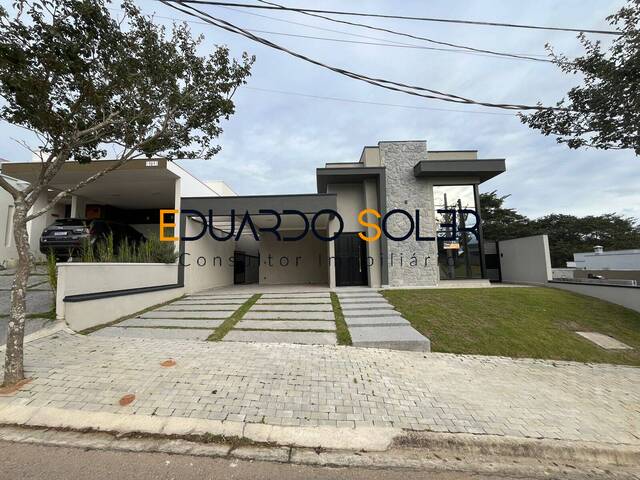 #135 - Casa para Venda em Caçapava - SP - 2