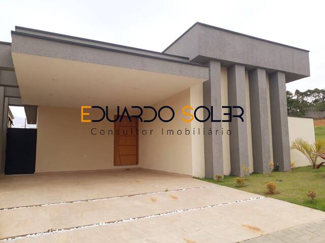 #165 - Casa para Venda em Taubaté - SP