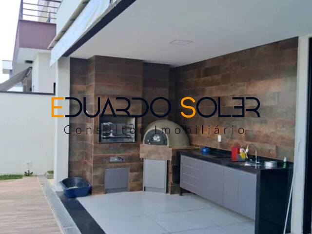 Casa para Venda em Taubaté - 3