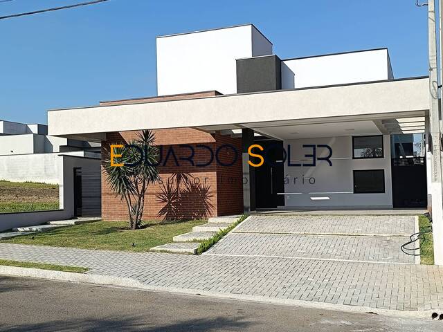 #172 - Casa para Venda em Caçapava - SP - 1