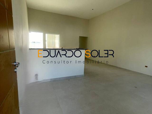 #208 - Casa para Venda em Taubaté - SP