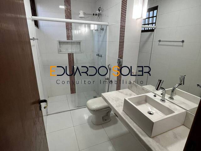 Casa para Venda em Taubaté - 2