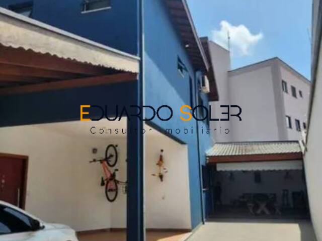 Casa para Venda em Taubaté - 2