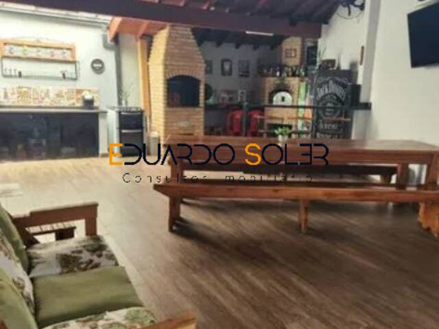 Casa para Venda em Taubaté - 5