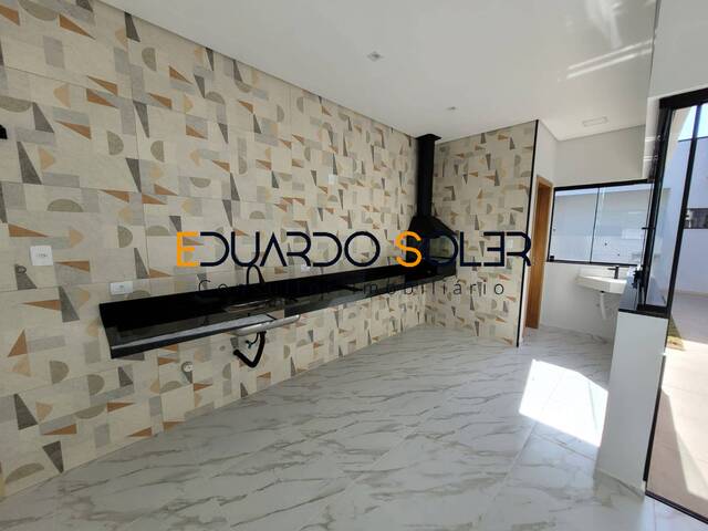 #268 - Casa para Venda em Taubaté - SP