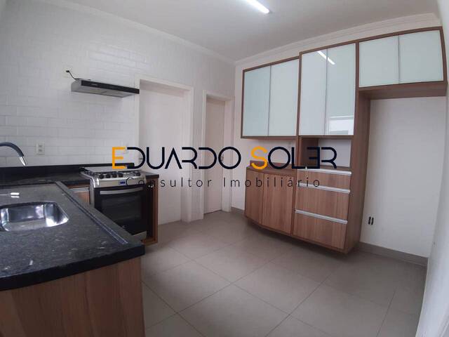 Casa para Venda em Taubaté - 3