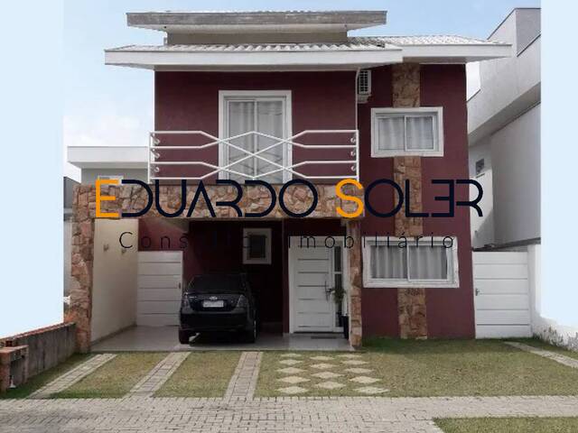 #343 - Casa para Venda em Caçapava - SP - 2