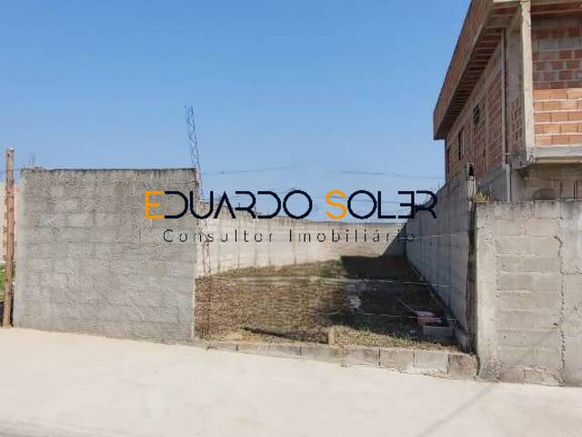 Área para Venda em Taubaté - 2