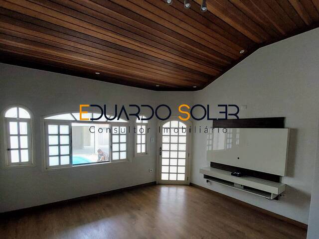 Casa para Venda em Taubaté - 4