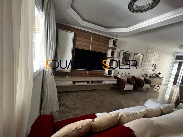 #449 - Casa para Venda em Taubaté - SP