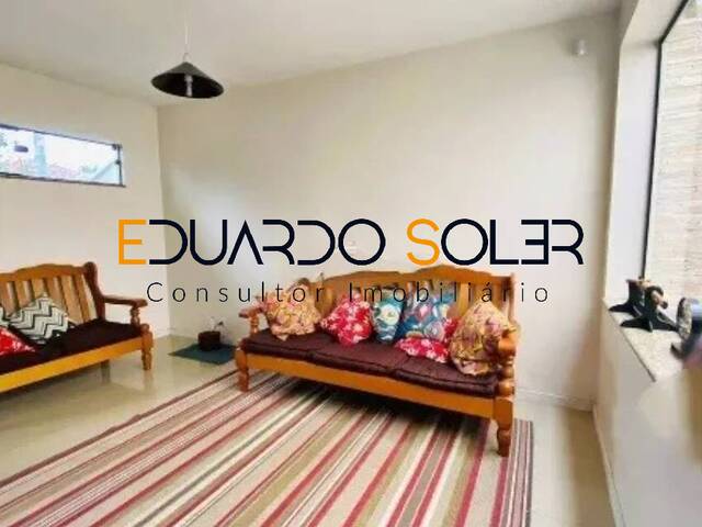 Casa para Venda em Taubaté - 2