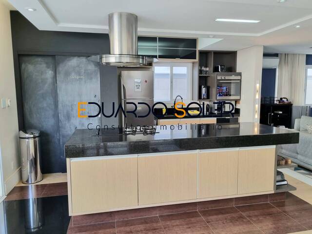 Casa para Venda em São José dos Campos - 4