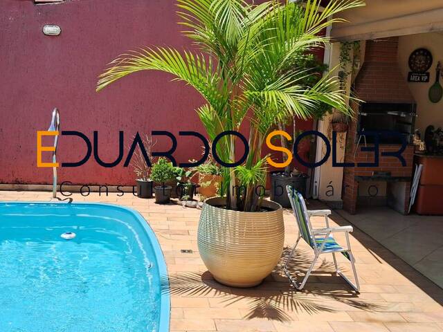 Casa para Venda em Taubaté - 2