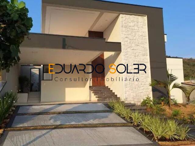Casa para Venda em Taubaté - 2