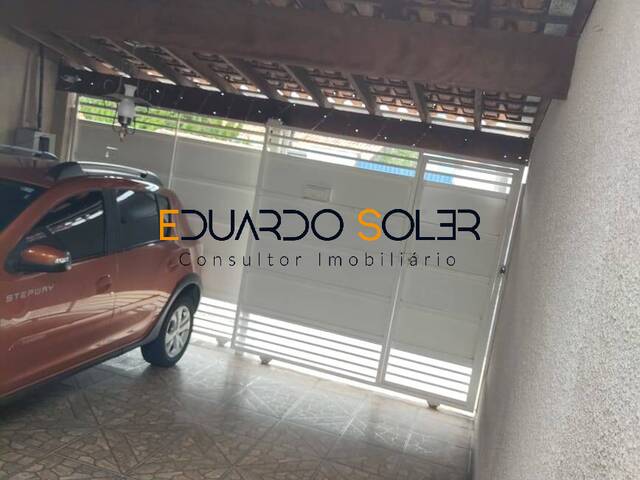 Casa para Venda em Taubaté - 3