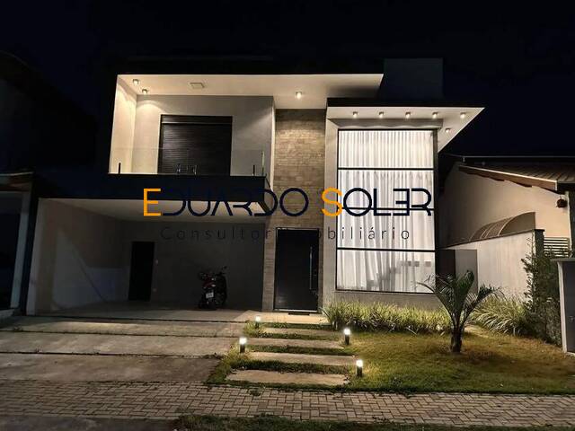 #500 - Casa para Venda em Taubaté - SP
