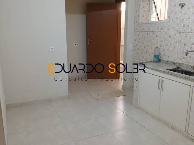 Casa para Venda em Taubaté - 3