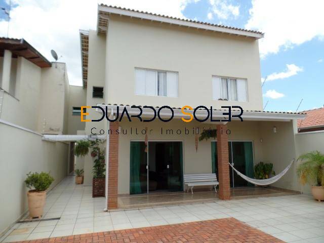 Casa para Venda em Taubaté - 2
