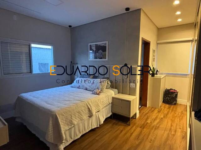 #555 - Casa para Venda em Caçapava - SP - 3