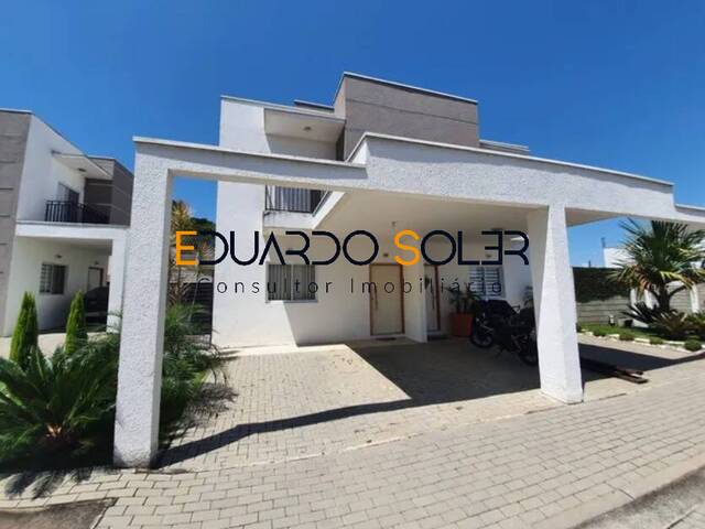 #583 - Casa para Venda em Taubaté - SP