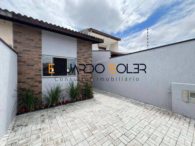 Casa para Venda em Taubaté - 2