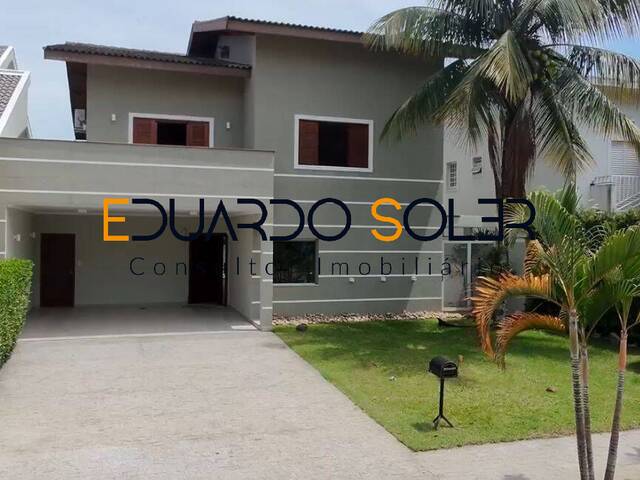 #593 - Casa para Venda em Taubaté - SP