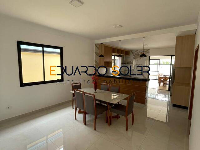 Casa para Venda em Taubaté - 2