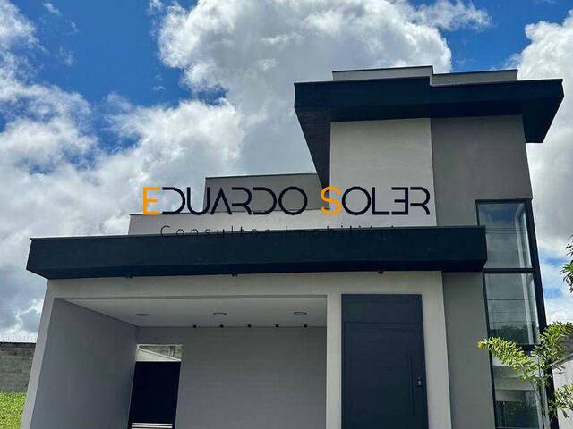 #616 - Casa para Venda em Caçapava - SP - 1