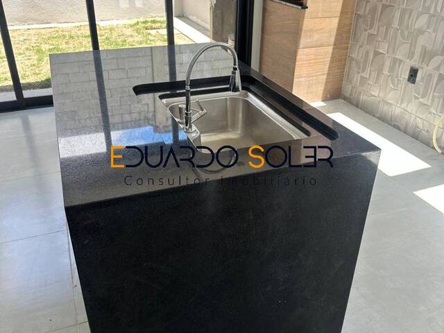 #616 - Casa para Venda em Caçapava - SP - 3