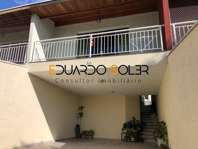 Casa para Venda em Taubaté - 2
