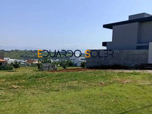 Venda em Loteamento Residencial Fazenda Casa Grande - Taubaté