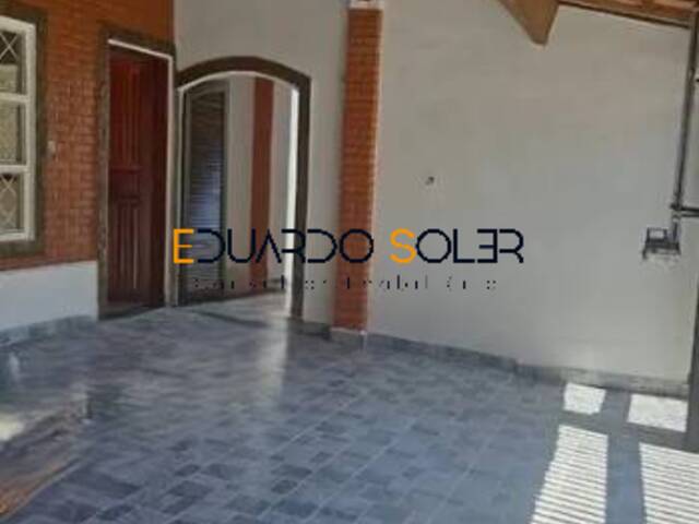 #644 - Casa para Venda em Taubaté - SP - 2