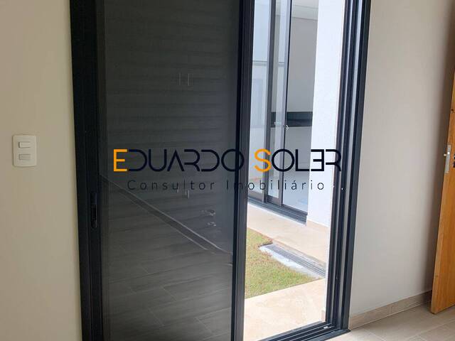 #662 - Casa para Venda em Taubaté - SP - 2