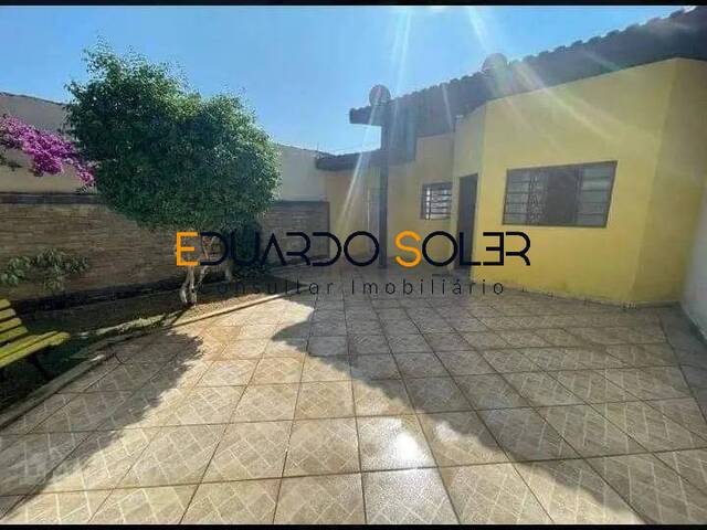 #668 - Casa para Venda em Taubaté - SP - 1
